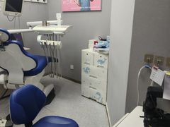 -新达口腔(华东理工大学店)