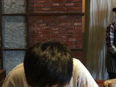-玛格萝妮(汇智国际商业中心店)