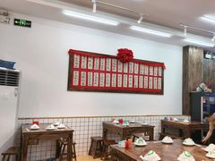 -佬缸炮江湖川菜(玉林店)