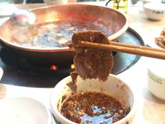 -朝伟清真铜瓢牛肉馆(三十年老·店)
