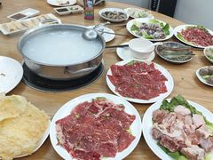 -吉友粥底火锅(方斜路店)