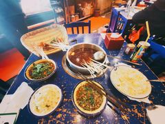 传统锅底-马路边边串串香(双井直营店)