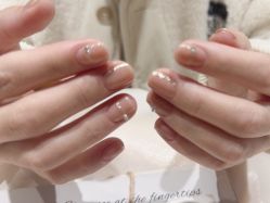 -荷茉里美甲美睫