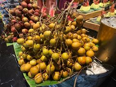 -雍容荟帝王蟹活龙虾展台自助(IFS黑金店)