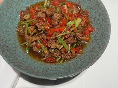 -八府香鸭·啫啫煲(华山路店)