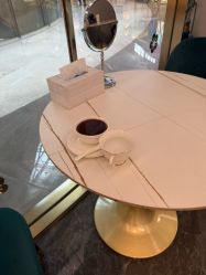 -伊丽汇