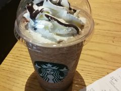 -星巴克(广州南站A18检票口楼上)