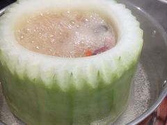 -得意咚瓜·顺德鱼生·冬瓜火锅(深圳首店)