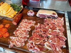 -松咖啡自助餐厅·松北香格里拉