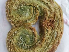 抹茶蝴蝶酥-上海哈尔滨食品厂(淮海中路店)