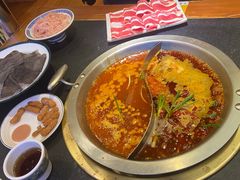 -沸炉重庆老火锅(军事博物馆店)