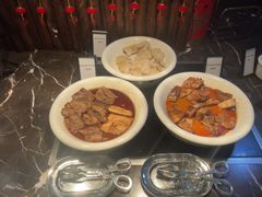 -广州万富希尔顿酒店·感趣自助餐厅·金秋蟹宴生蚝海鲜刺身