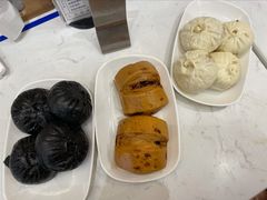 七品酱肉包-李与白包子铺(桐梓林店)