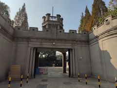 -上海市龙华烈士陵园