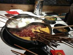 -钢管厂五区小郡肝串串香(奥克斯广场锦城万达店)