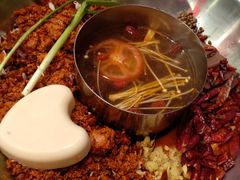 -谭鸭血老火锅(漳州路店)