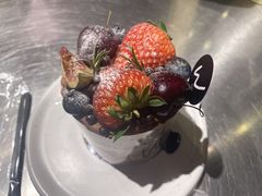 -W COLLECTIVE  DESSERT SHOP
