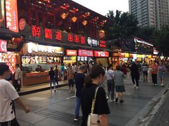 门面-八一路好吃街(雨田商务大厦店)