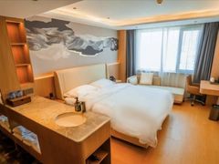 -爱舍海岸酒店(香港中路五四广场店)