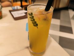 -港丽餐厅(天河城店)