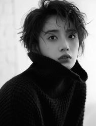 -变画·发型STUDIO