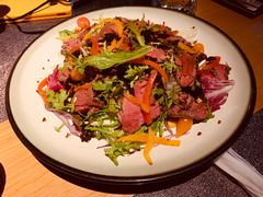 蒙特利尔牛柳沙拉-Arpanda阿潘答餐厅(郎园店)