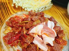 -口岸齐齐哈尔烤肉(风尚米兰总店)
