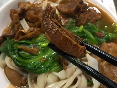 牛腩猪肠河粉-珍珍小食店(西华路店)