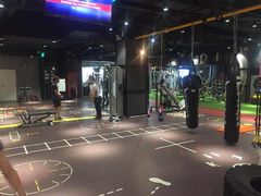 -VLines耀能运动24小时·月付制健身(京广桥店)