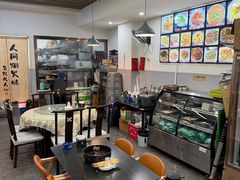 -郑小二山东特色炒鸡店(红小巷店)