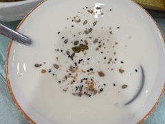 -马尔龙新疆饭店·清真(瑞景店)