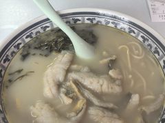 -明呈黄鱼面馆(斜土路店)