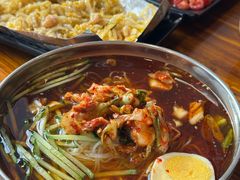 -韩风烤牛肉冷面店