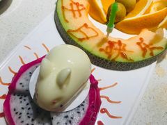 -海底捞火锅鲜切牛肉主题店(长寿路店)