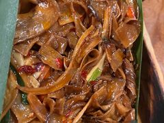 -雀舞云南菜(天津天河城购物中心店)