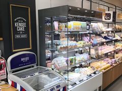 面包甜点陈列柜-仟吉KenGee(汪家墩店)