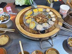 -阿昌白族石板烧·菌锅(大理古城店)