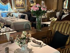 -火车头法国西餐厅