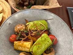 -灵意咖啡·西班牙美食(汕头金平万达广场店)