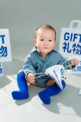 -小熊维尼高端儿童摄影(福田新洲店)