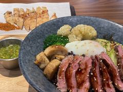招牌牛肉poke饭-POKEE VIA&Brunch·维娅(重庆来福士店)