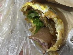 纯肉肠-神奇的香酥鸡蛋灌饼