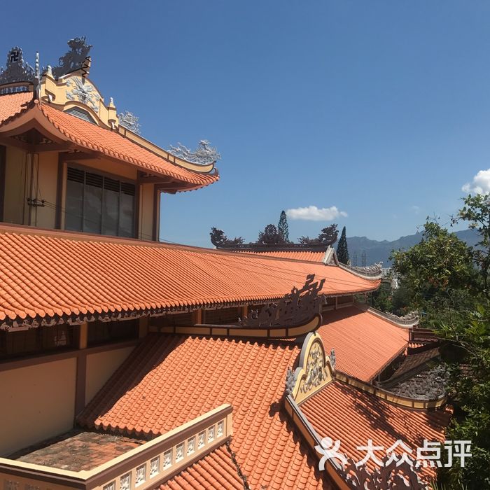 龙山寺