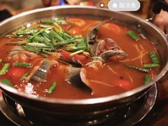 -亮欢寨酸汤鱼(沙冲路店)