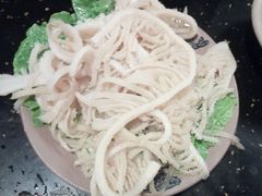 -茅草房·河畔园林火锅