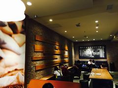 大堂-星巴克(呼和浩特民族商场店)