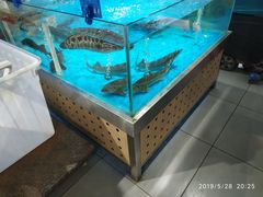 -世纪家家福生活广场(和义店)