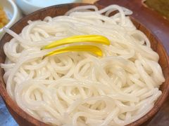 -银米·云南传统过桥米线(双廊黑金冠店)