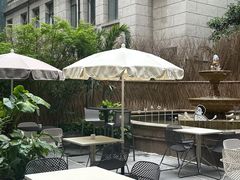 -潮一不贰·法式甜品·生日蛋糕·西式简餐(外滩店)