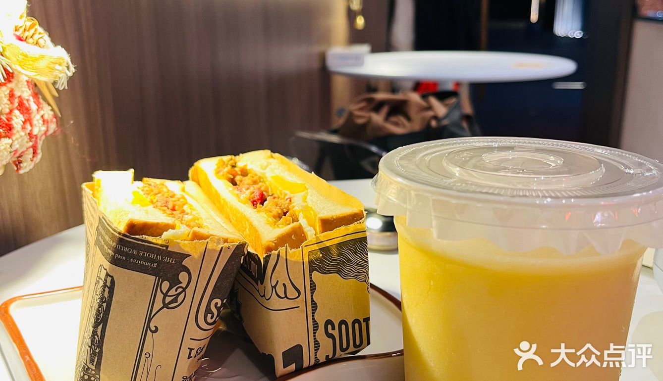 第一次吃铁板三明治🥪公主们好好吃呀！团购优惠